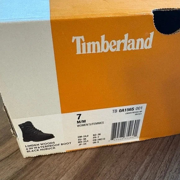 Timberland Linden Woods Black Lace-Up Boots - Picture 11 of 12